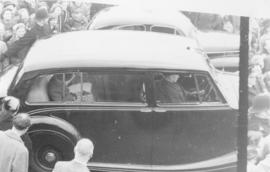 Princess Elizabeth leaves the TRC clubhouse in a chauffer driven car